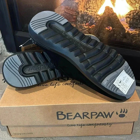 BEARPAW Jack Loafer, suede upper,comfort footbed,rubber sole,stain treated - Picture 8 of 10